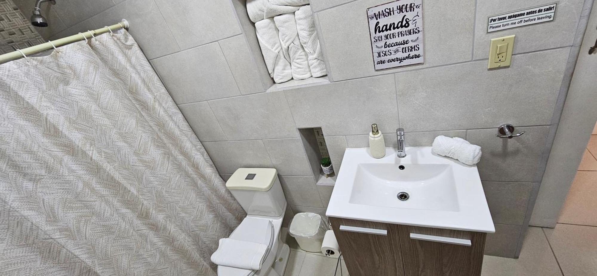 Tocumen Airport Los Corcho Suites Tapia Numero Dos エクステリア 写真